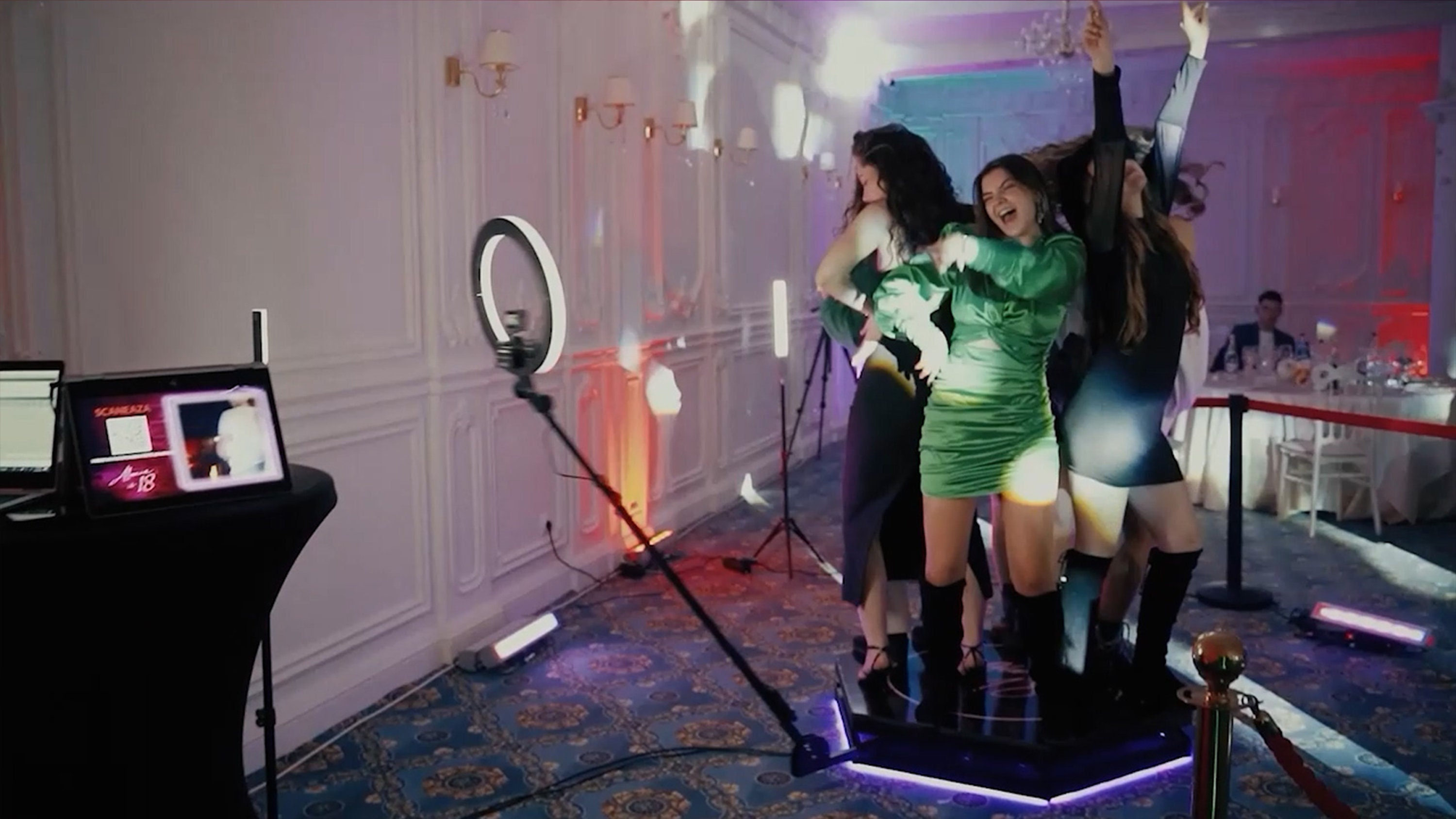 Promo video for your 360 photo booth, HD and watermark free, Image 4 of 8